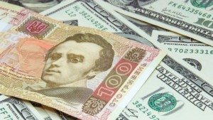 Курс доллара в Украине опять упал
